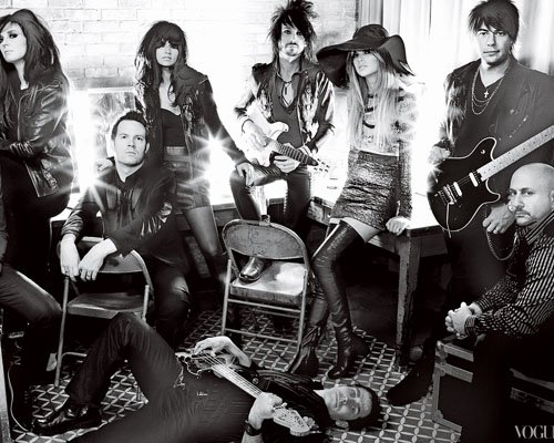 Taylor Swift is a Vogue Vixen February 2012 Issue-2