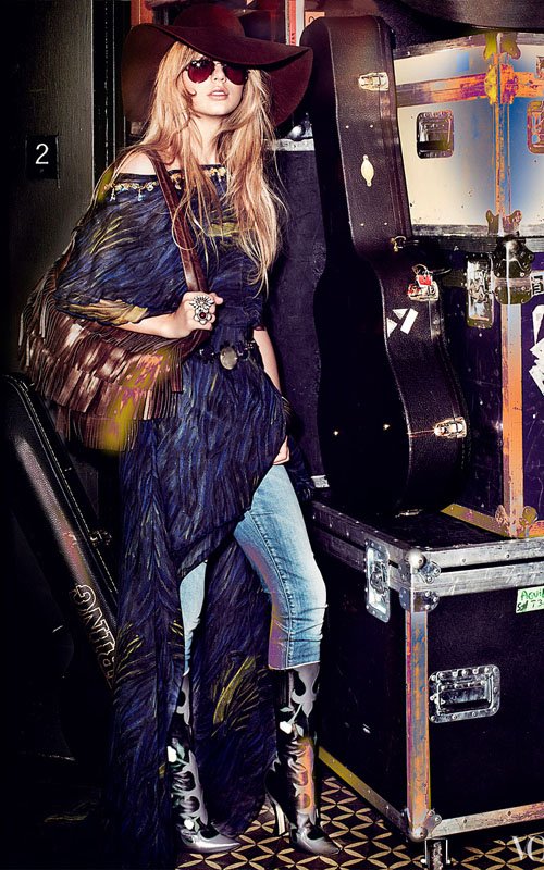 Taylor Swift is a Vogue Vixen February 2012 Issue-5